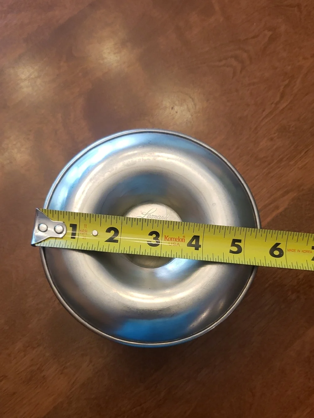 Vtg Leonard Stainless Steel Serving Bowl with Attached Base - Silver